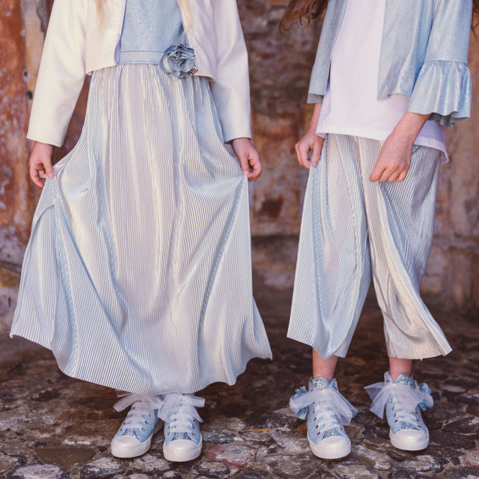 PLEATED BLUE PANTS