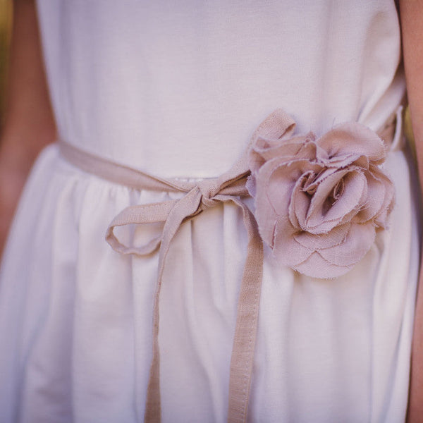 T-SHIRT WITH BELT