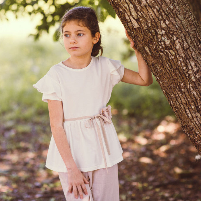 T-SHIRT WITH BELT