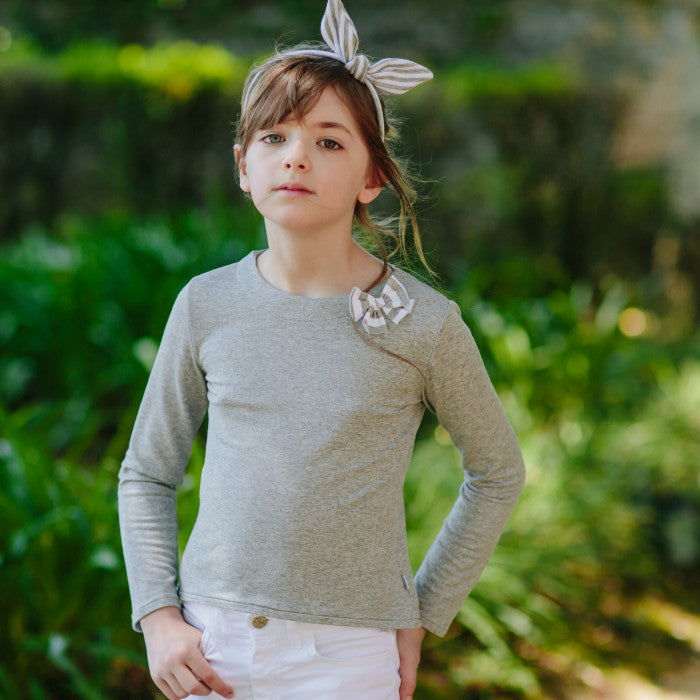 LIGHT FLEECE SWEATER WITH BOW