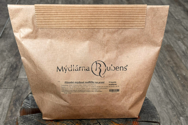 Prací mýdlo s kozím mlékem Objem balení: 1 kg