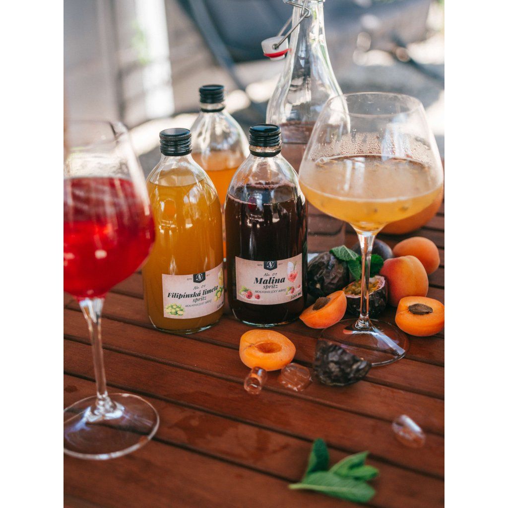 Raspberry Spritz – fruit syrup for summer drink 540 ml