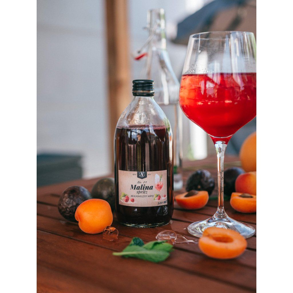Raspberry Spritz – fruit syrup for summer drink 540 ml