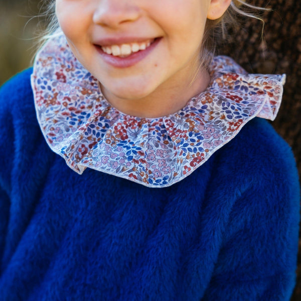 GEBLOEMD T-SHIRT MET RUFFLES