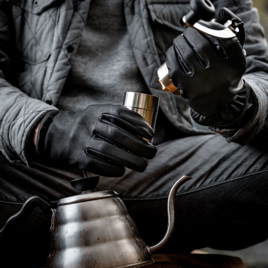 Men's Bushcraft Leather Gloves Made of Calfskin Suitable for Motorcycles