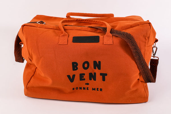 Travel bag fair winds and following seas