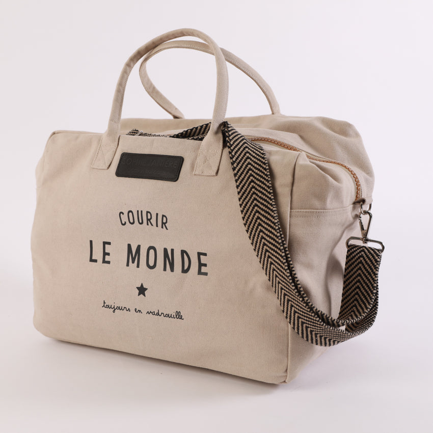 Cabin Bag to Travel the World