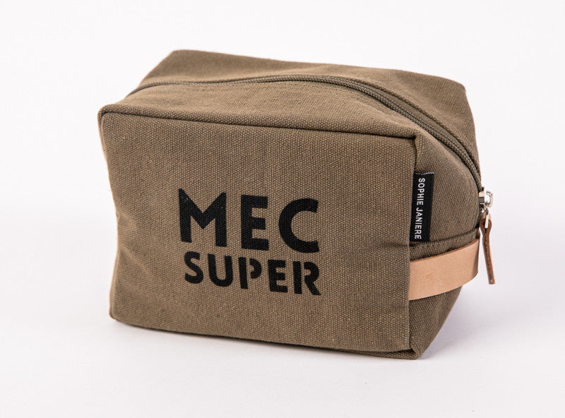 Oscar pm super guy pouch