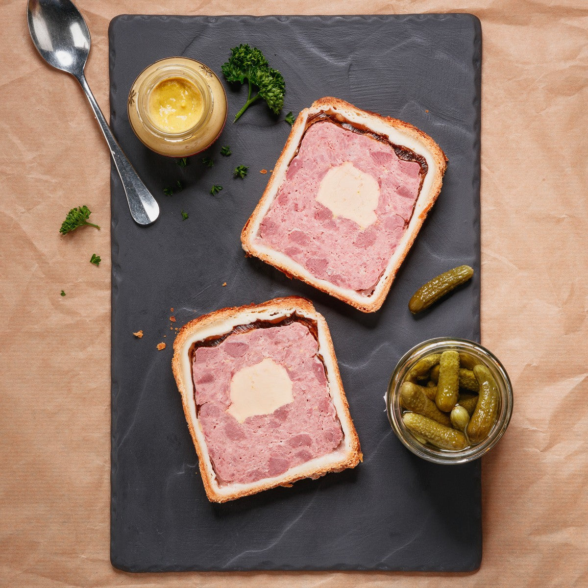 Pâté en croûte fourré au foie gras de canard - 200g