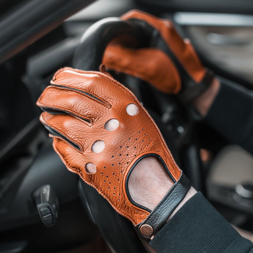 Combined Men's Leather Driving Gloves Made from American Deer