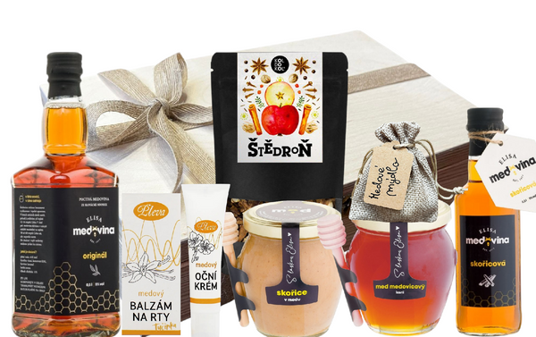 Gift box for grandma + book