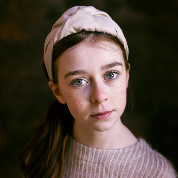 BEIGE HEADBAND TIARA