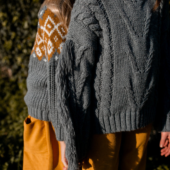 SWEATER WITH FRINGES