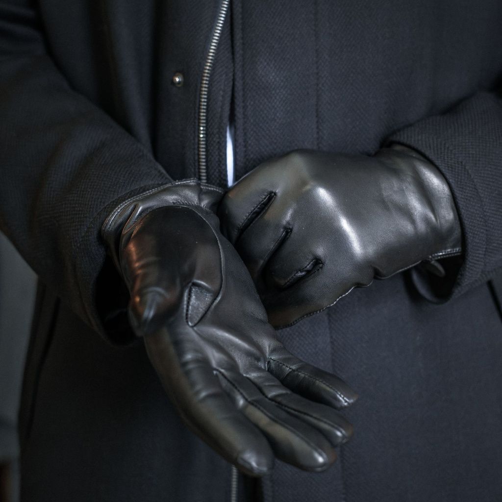 Smooth Men's Gloves with Cashmere