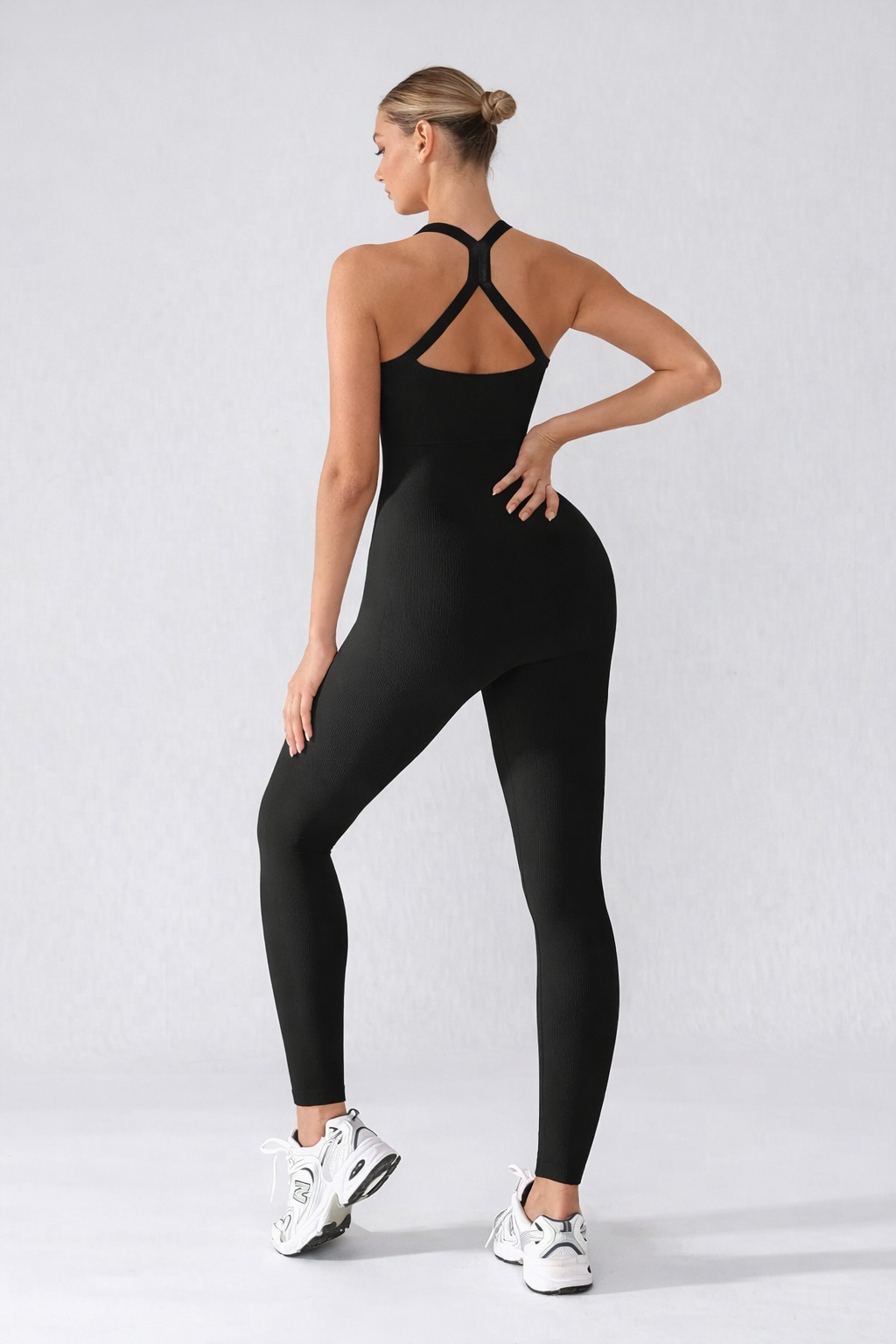 Seamless Sports Jumpsuit with Integrated Bra and Shaping Effect, BLACK size other: 3XL/4XL