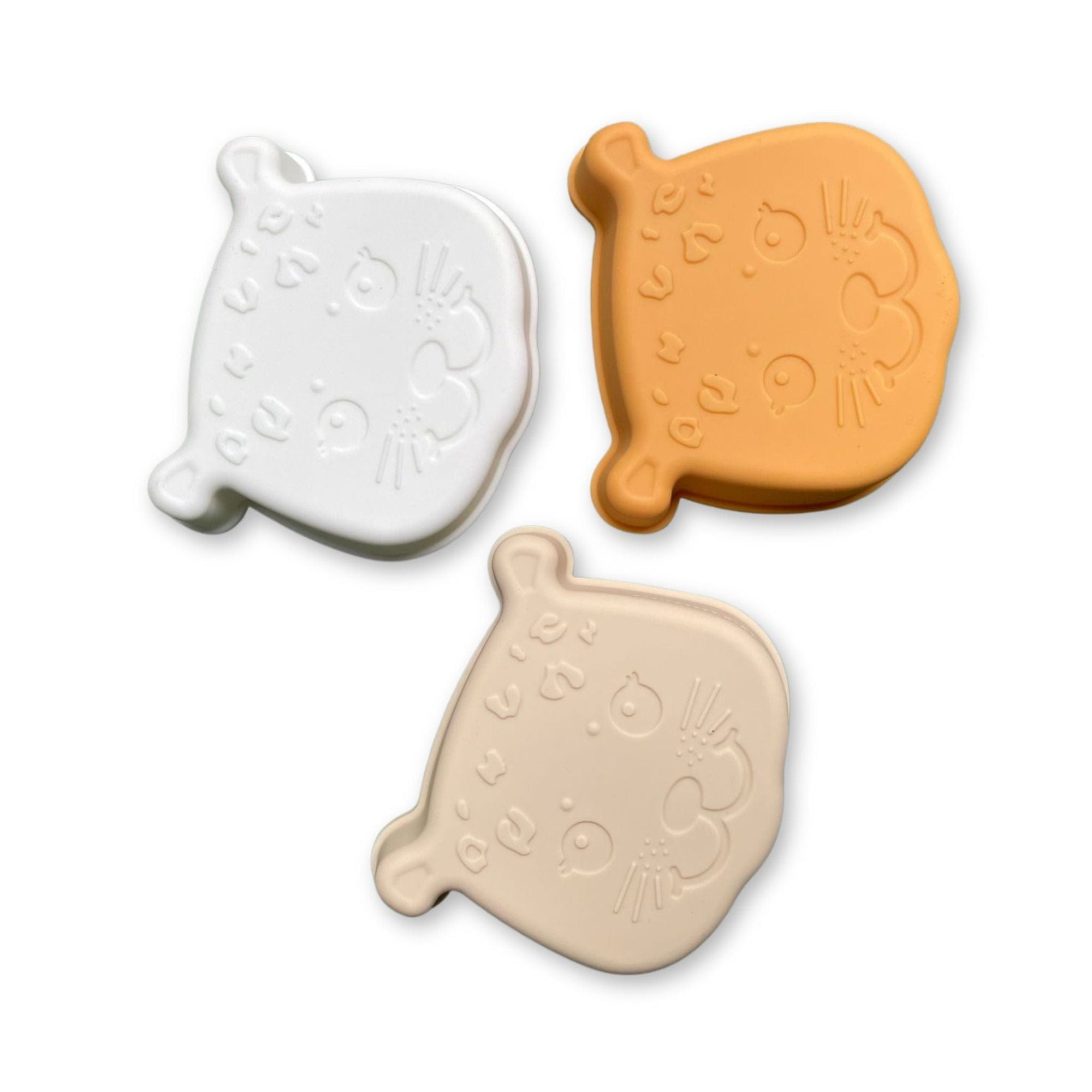 strandspeelgoed-leopard-beige-swim-essentials-3