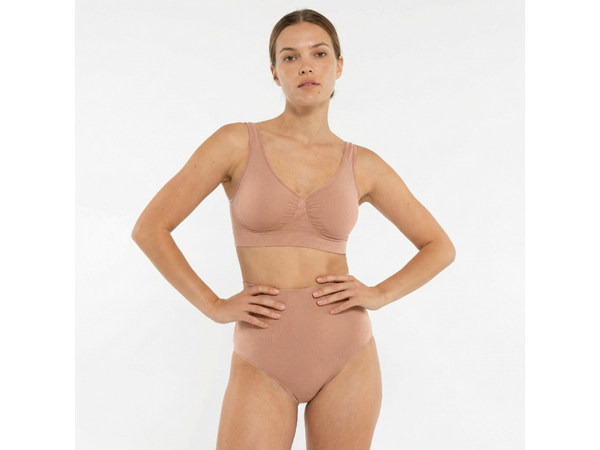 Gently Shaping Seamless Bra Without Underwire, DARK NUDE Size: M