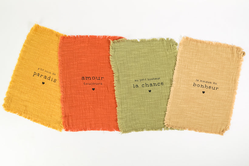 Set of 4 Happiness Home Towels