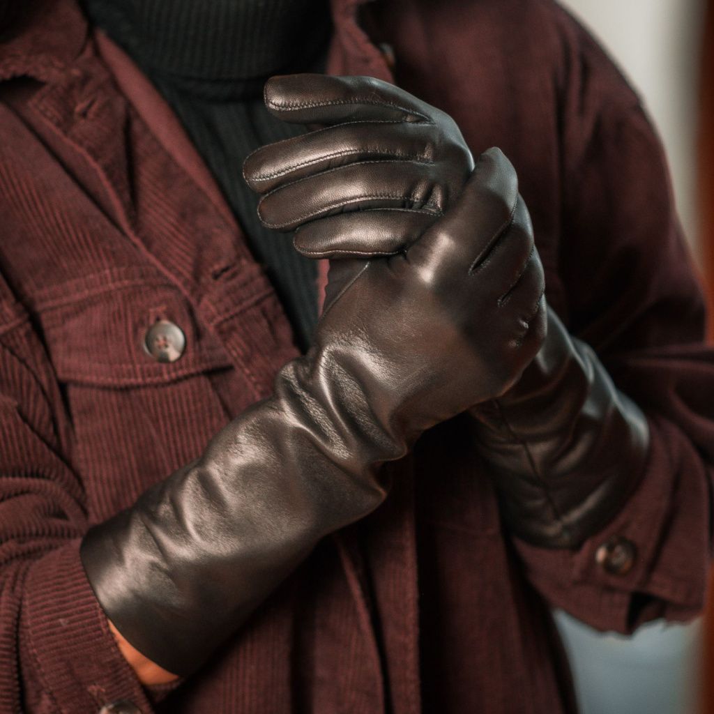 Women's Leather Forearm Gloves with Cashmere Lining
