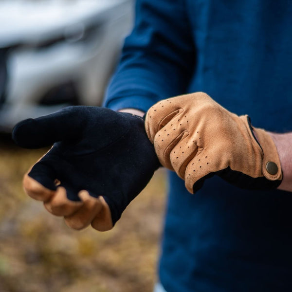 Two-Tone Suede Gloves for Universal Use