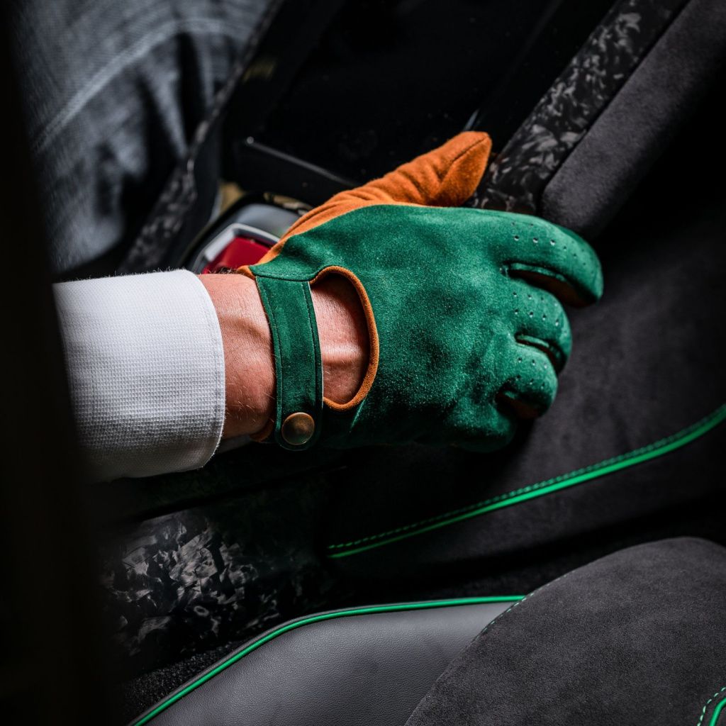 Two-Tone Suede Gloves for Universal Use