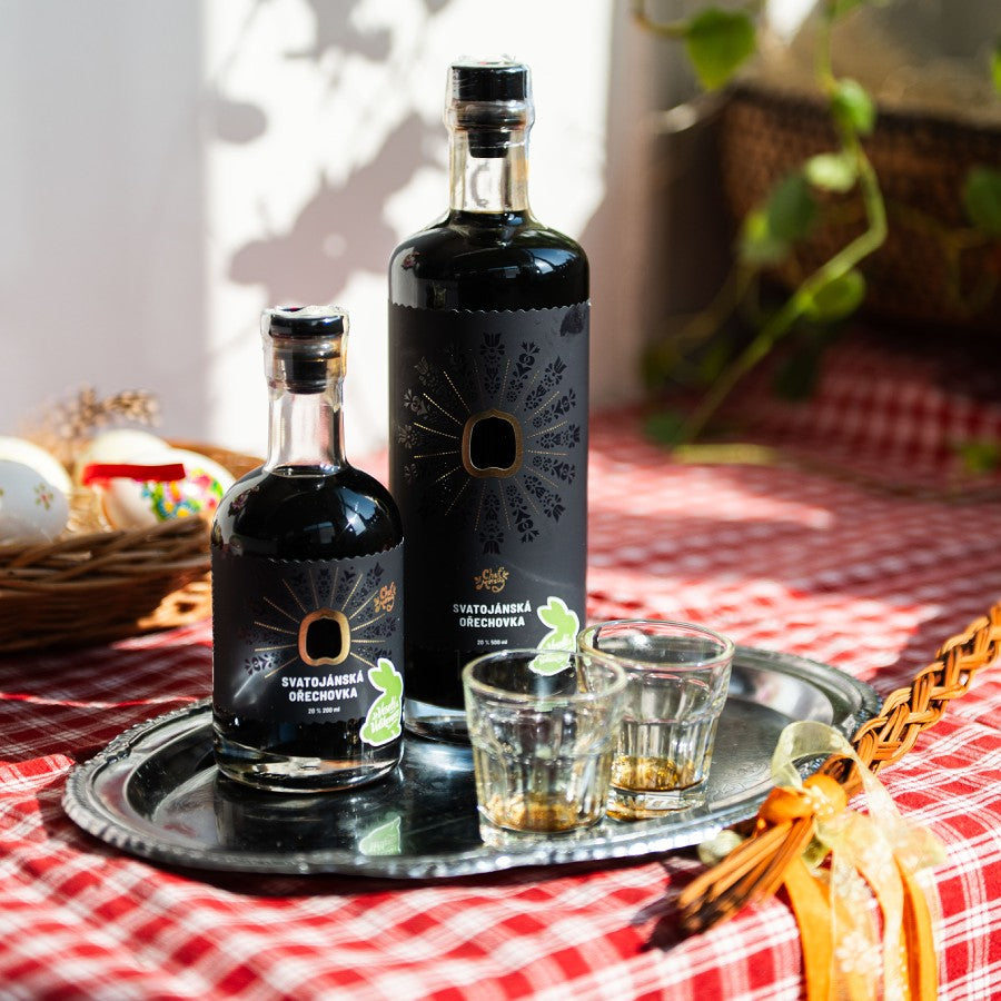 St. John's Walnut Liqueur 500 ml - Easter