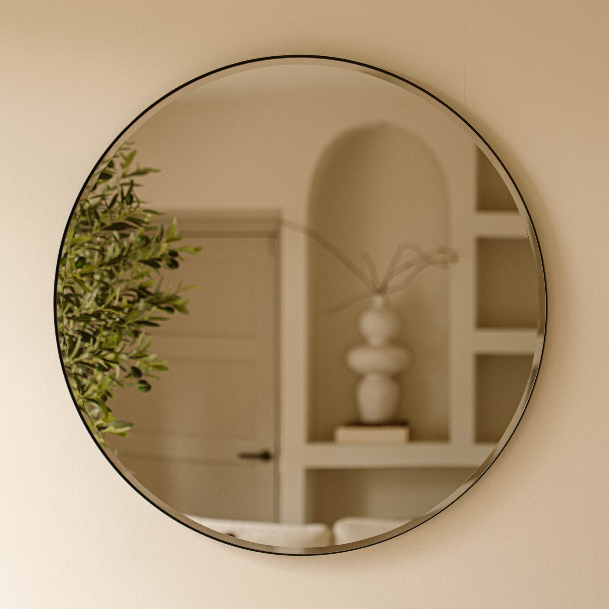 Indore Home - Round Wall Mirror Black – Mirror with Faceted Edge – 80 cm