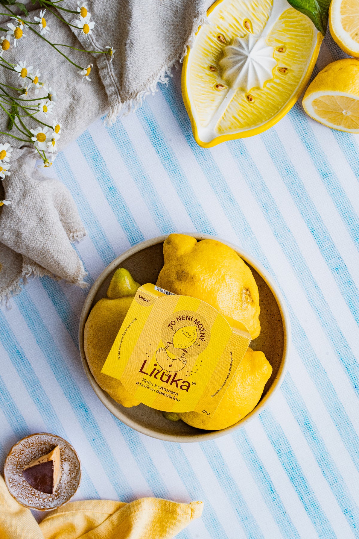 Liluka Lemon with Cashews and Dark Chocolate