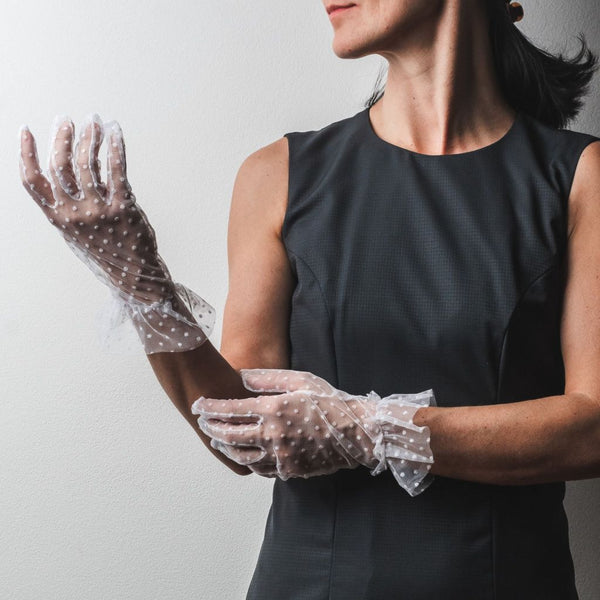 Textile Fashion and Formal Gloves with Ruffle