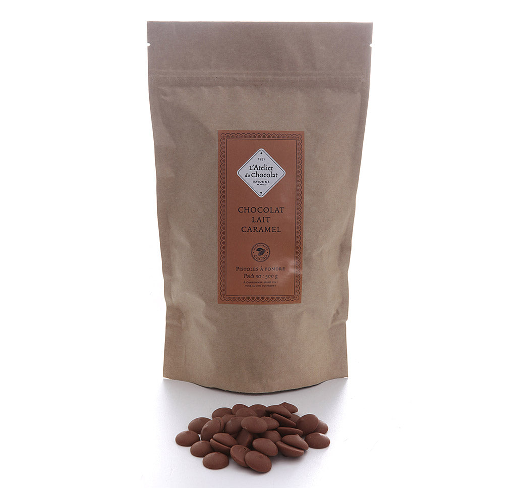 Gocce di caramello al cioccolato al latte