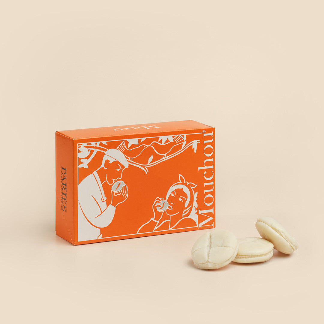 Box of 15 Mouchou® nature - almond