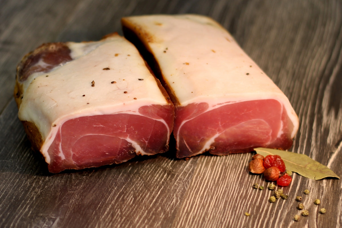KLÁŠTERNÍ ham from Pršutérie® without skin approx. 2300g