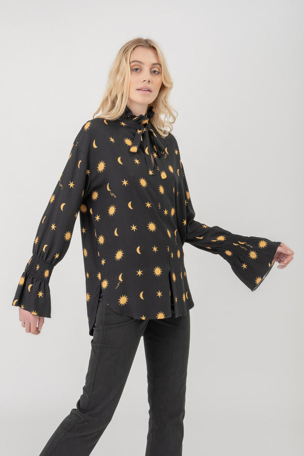 Coelum Blouse