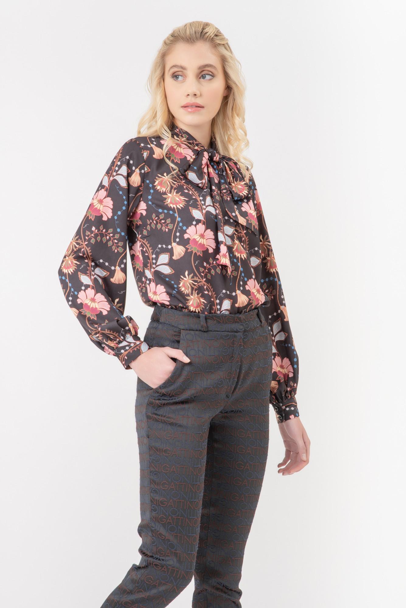 Blouse florale