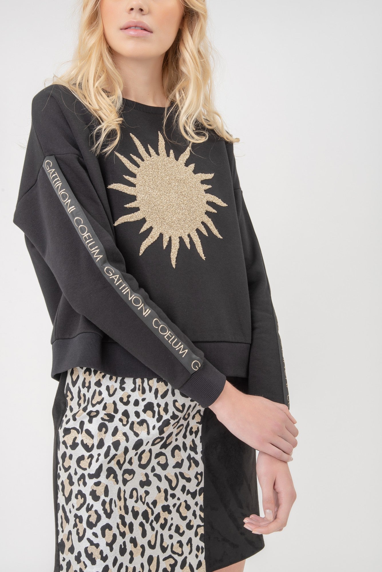 Falda corta de estampado animal