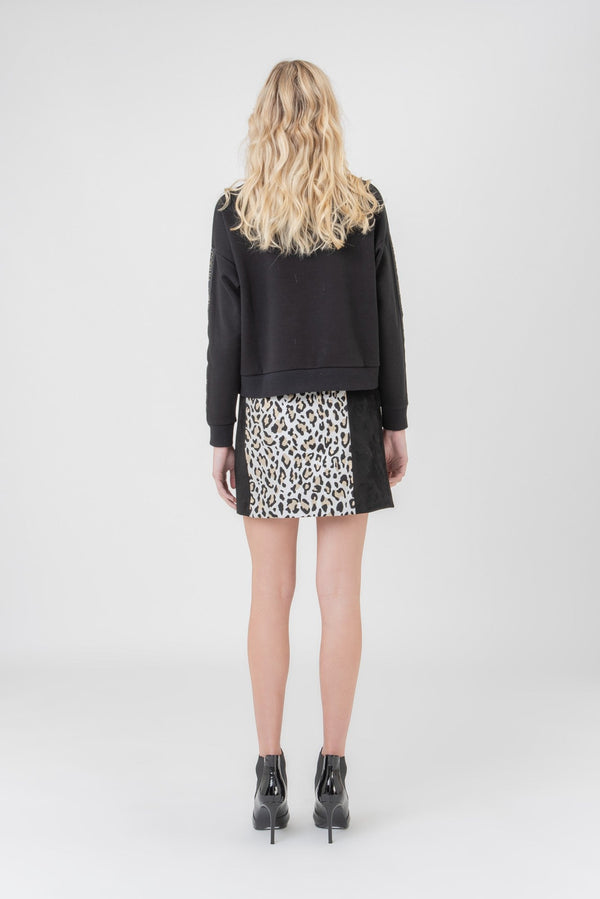 Falda corta de estampado animal