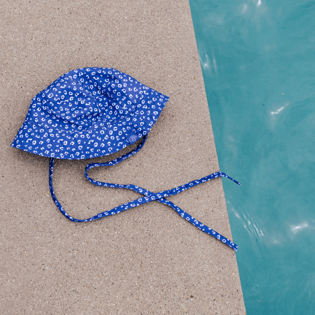 UV-zonnehoedje-leopard-blauw-swim-essentials-3
