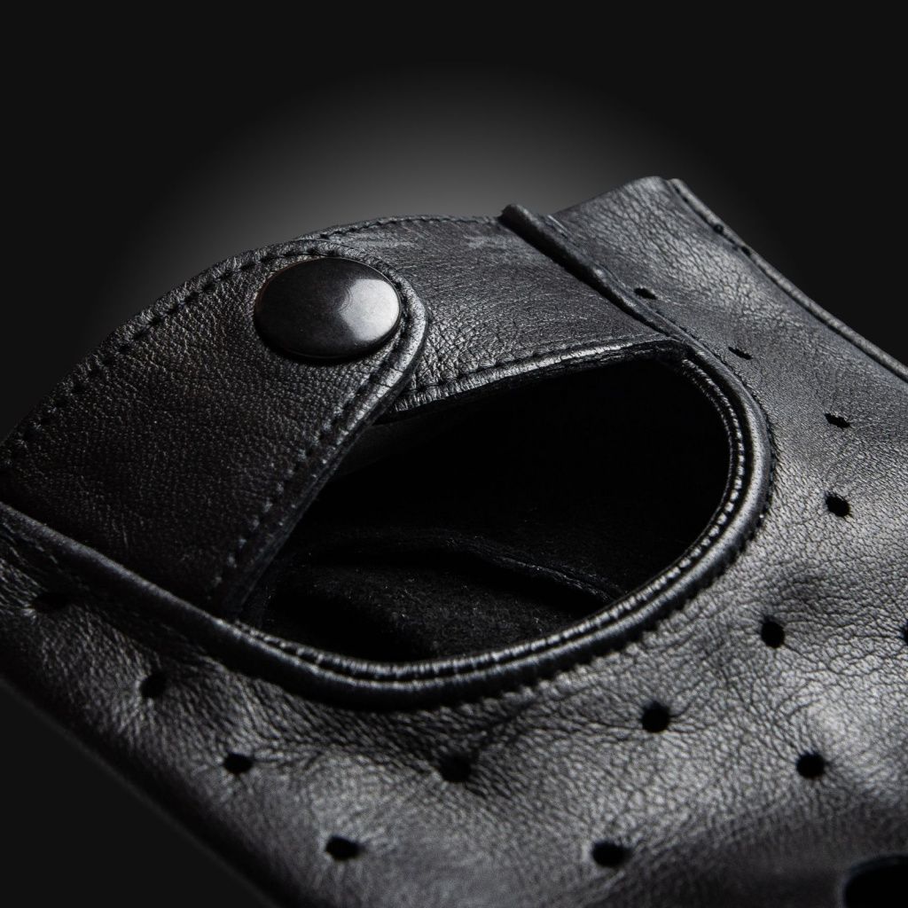 Classic Men's Leather Driving Gloves
