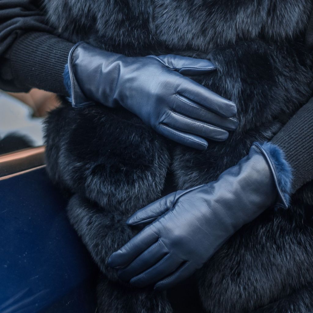 Women's Warm Gloves with Rabbit Lining
