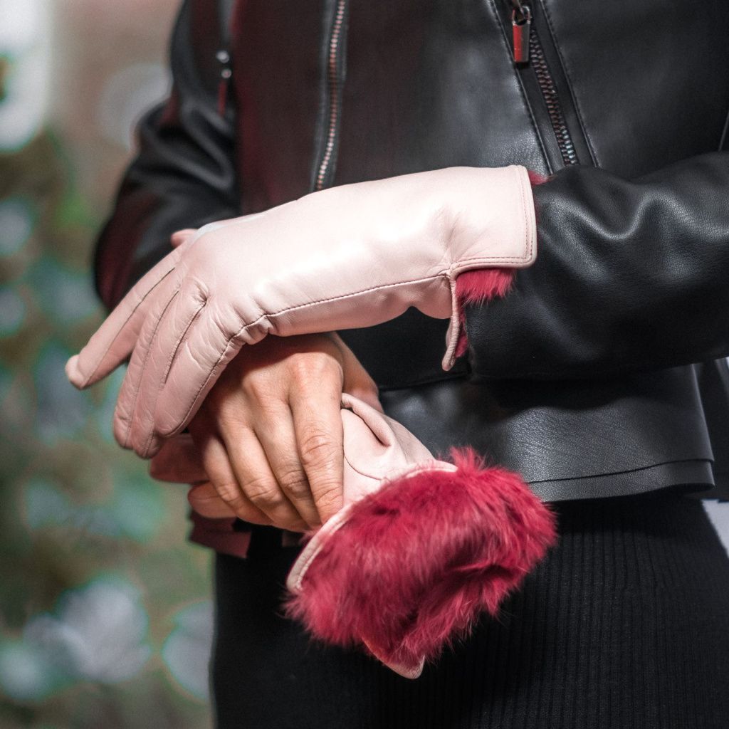 Women's Warm Gloves with Rabbit Lining