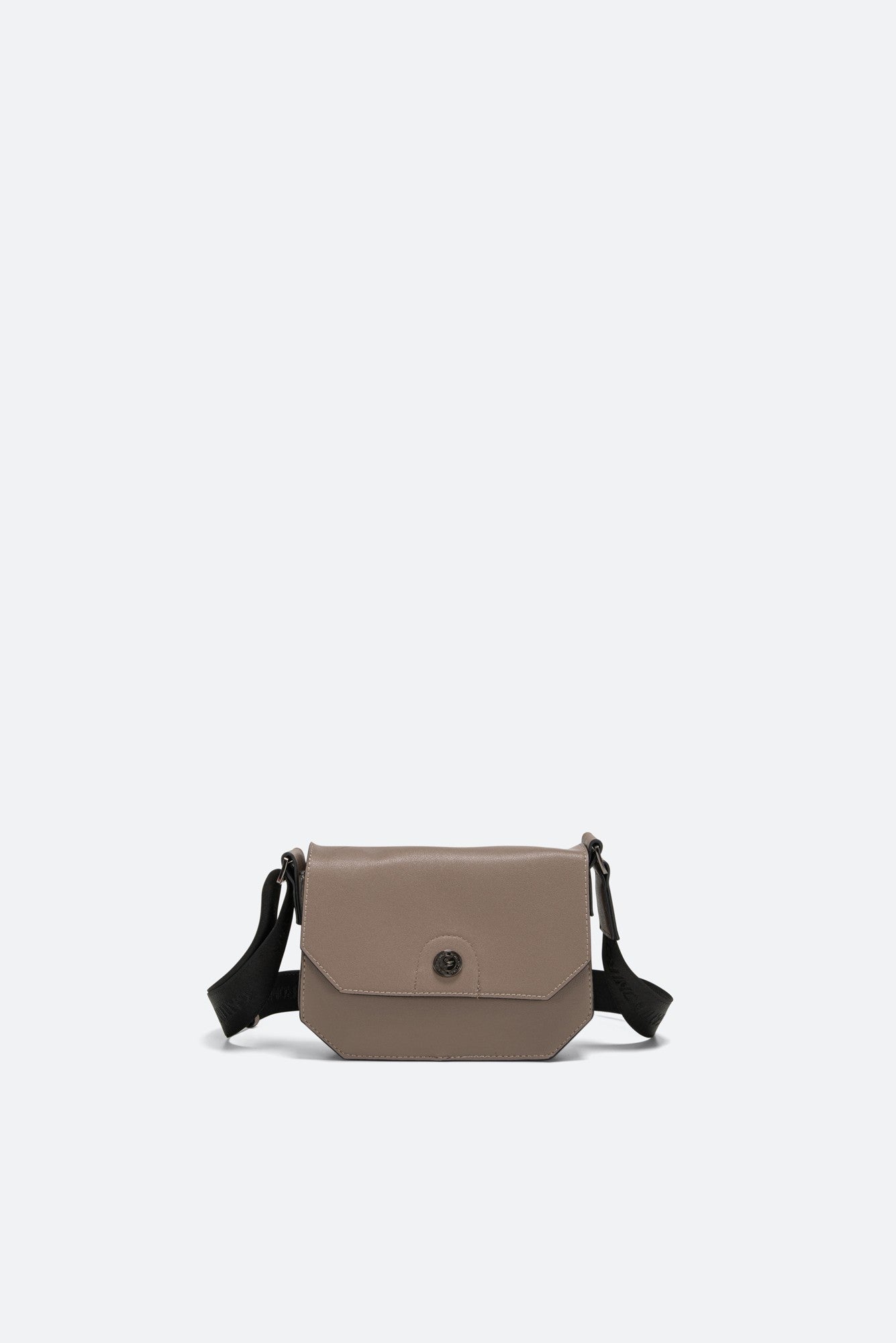 Darsy Crossbody