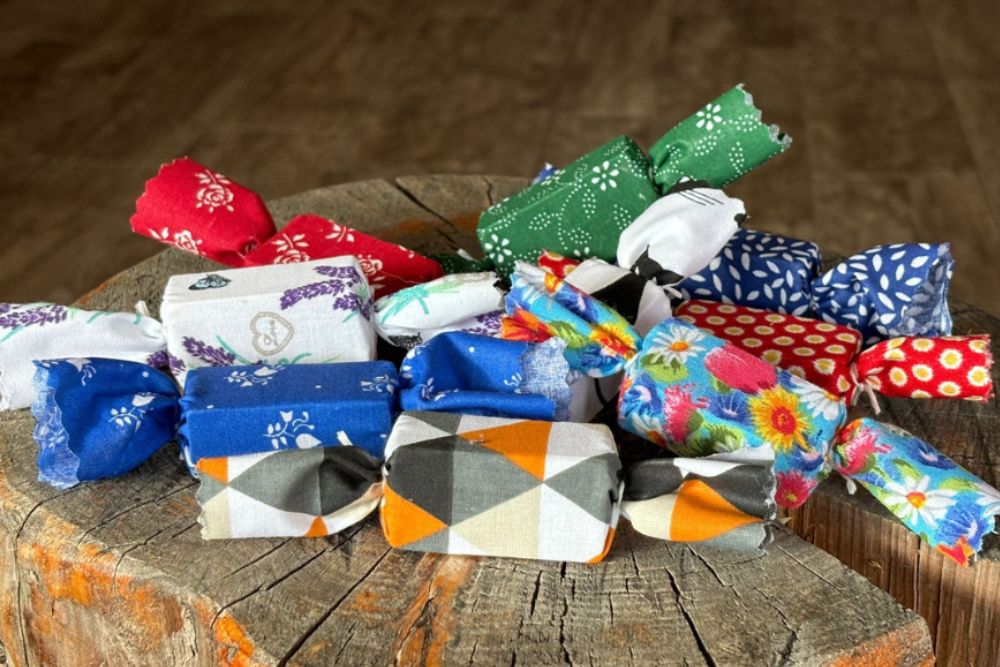 Gift Soap Bonbon Type of Soap: Marigold
