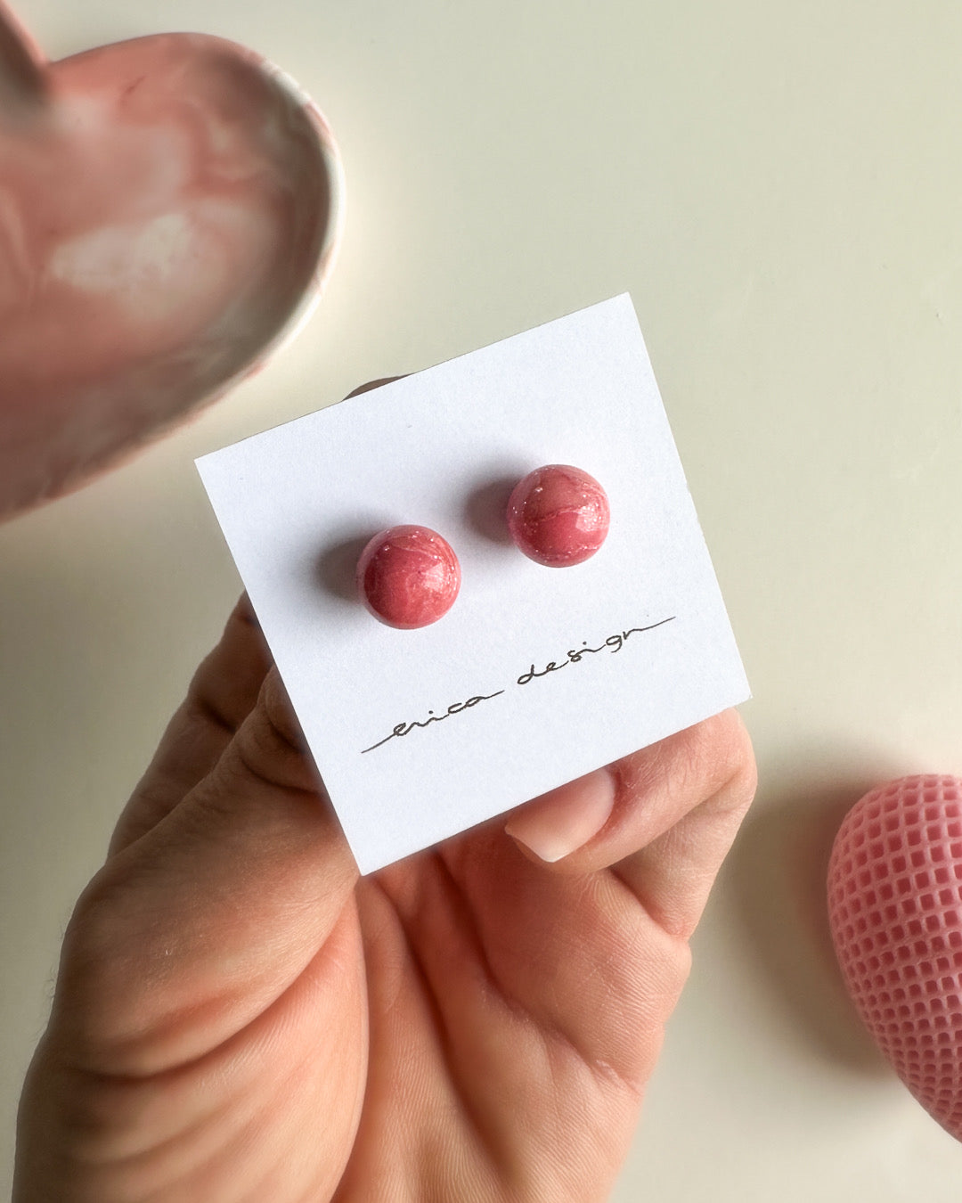 Dárek | Fluffy Candles X ericadesign