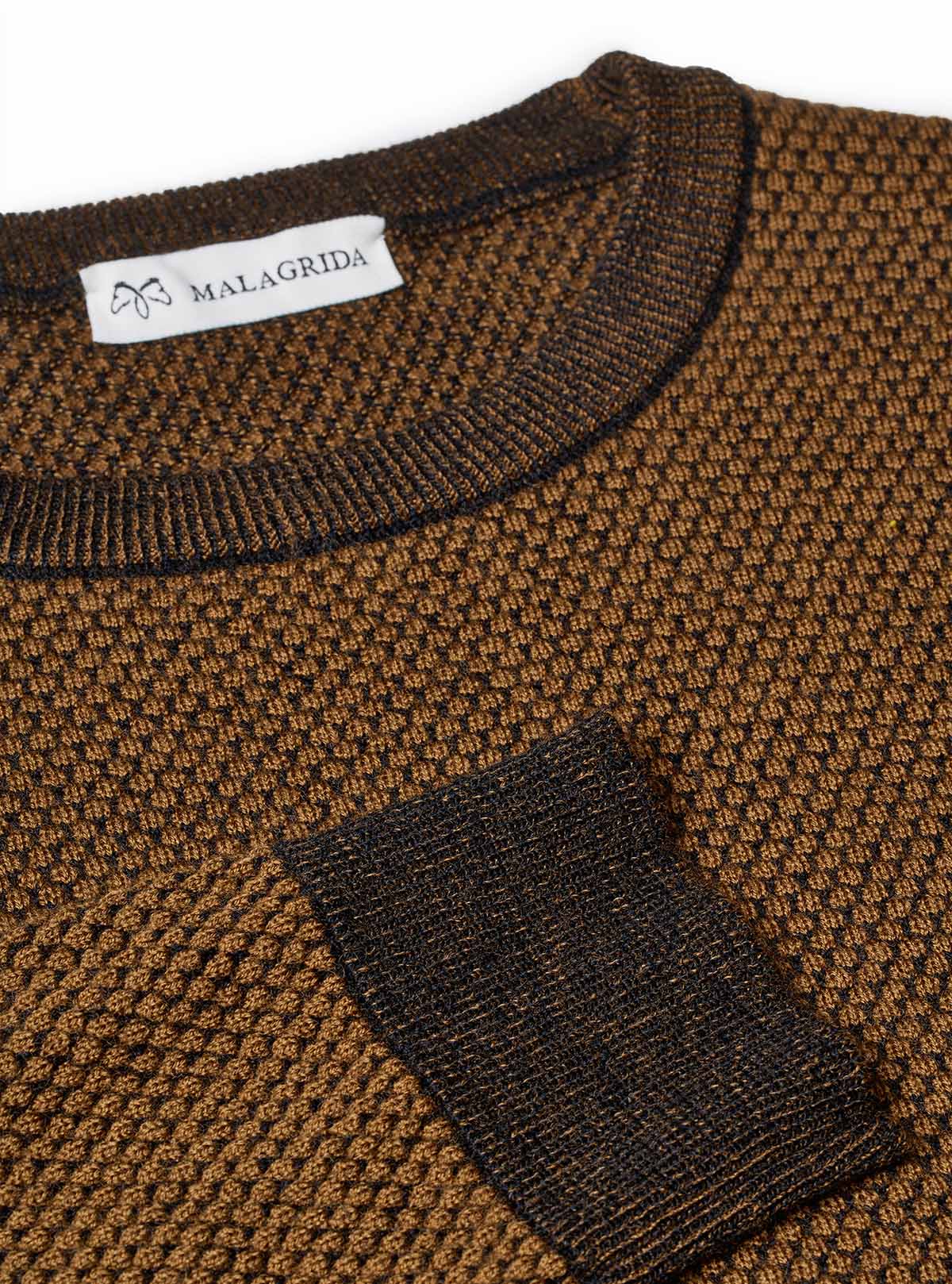 RONDE HALS POPCORN WERK IN PUUR WOOL