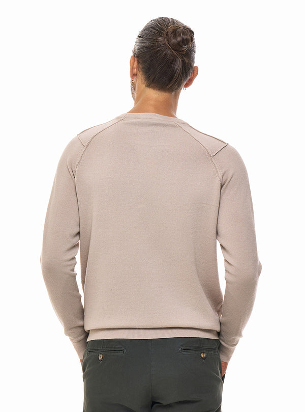 CREW NECK WITH STITCHING ON SHOULDERS