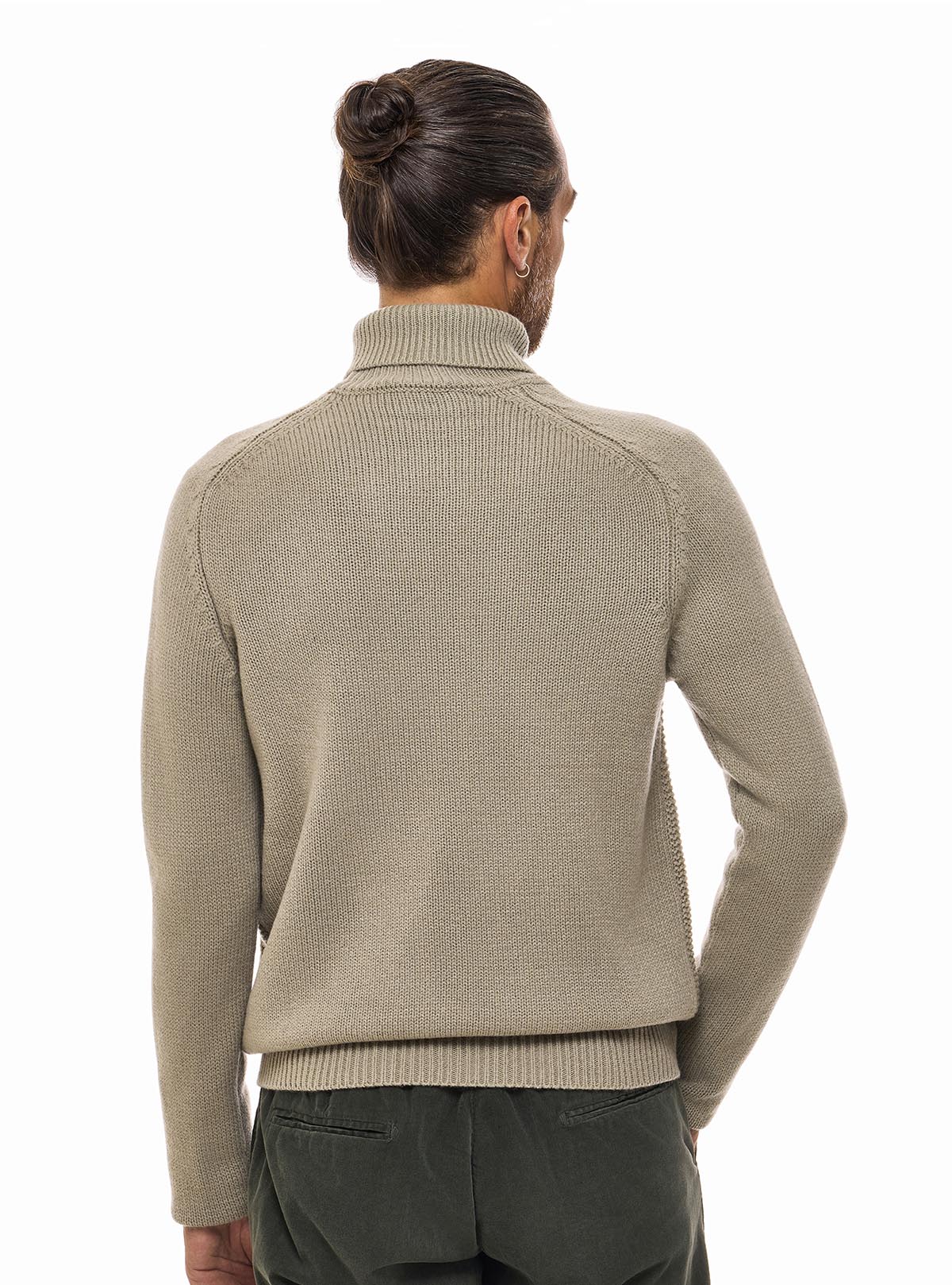 DIAMOND PATTERN CYCLIST AND LINKS