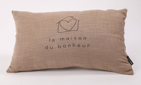 Rectangular cushion with the design 'the house of happiness'