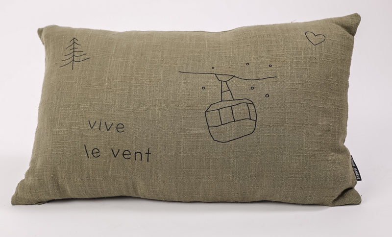 Rectangular cushion live the wind