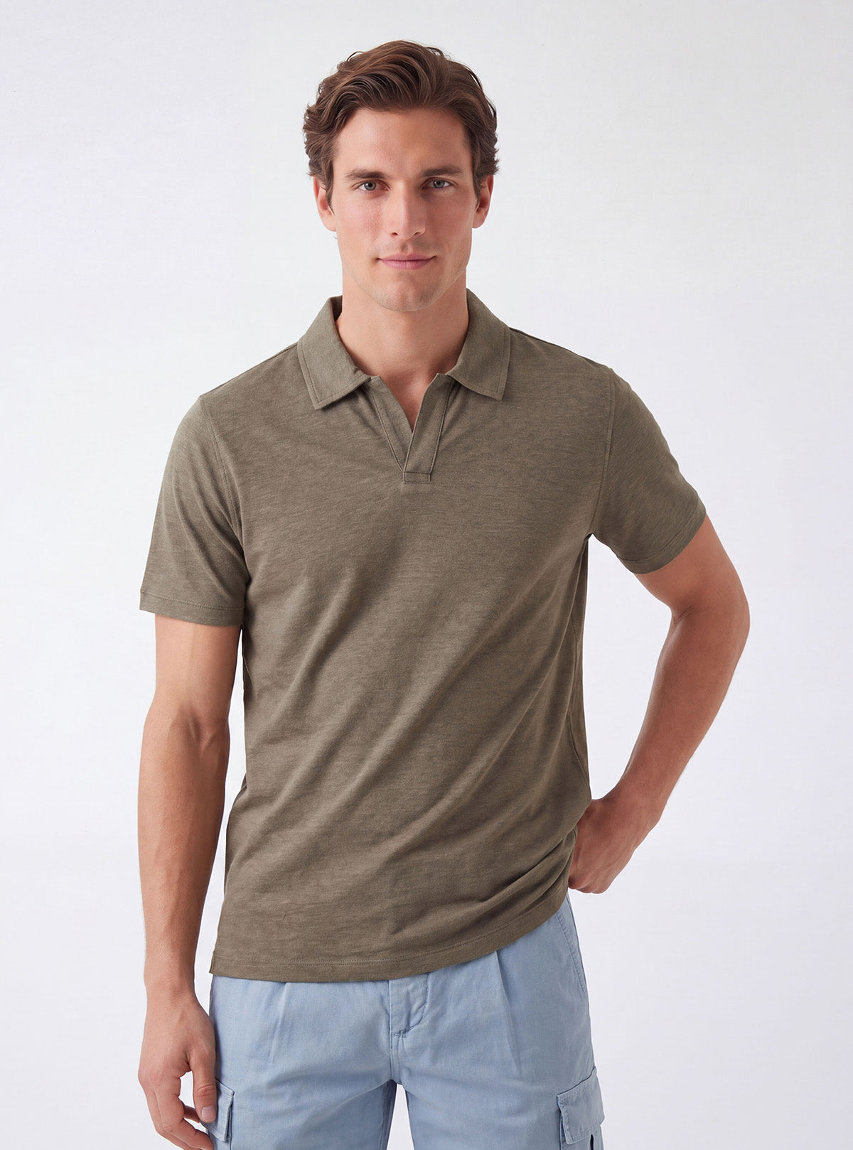 SHORT SLEEVE POLO SHIRT WITH SKIPPER COLLAR IN PURE LINEN FABRIC