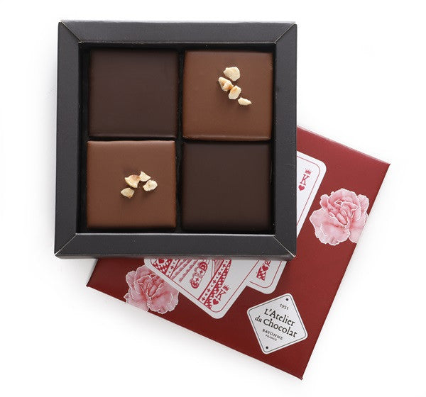 Scatola di 4 bocconcini di cioccolato, nocciola e cognac Fine Champagne